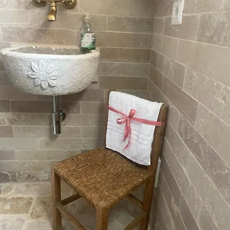 Romina 塞尔瓦·迪·法萨诺